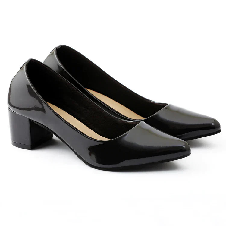 TAAL Berlin Heeled Pumps Black