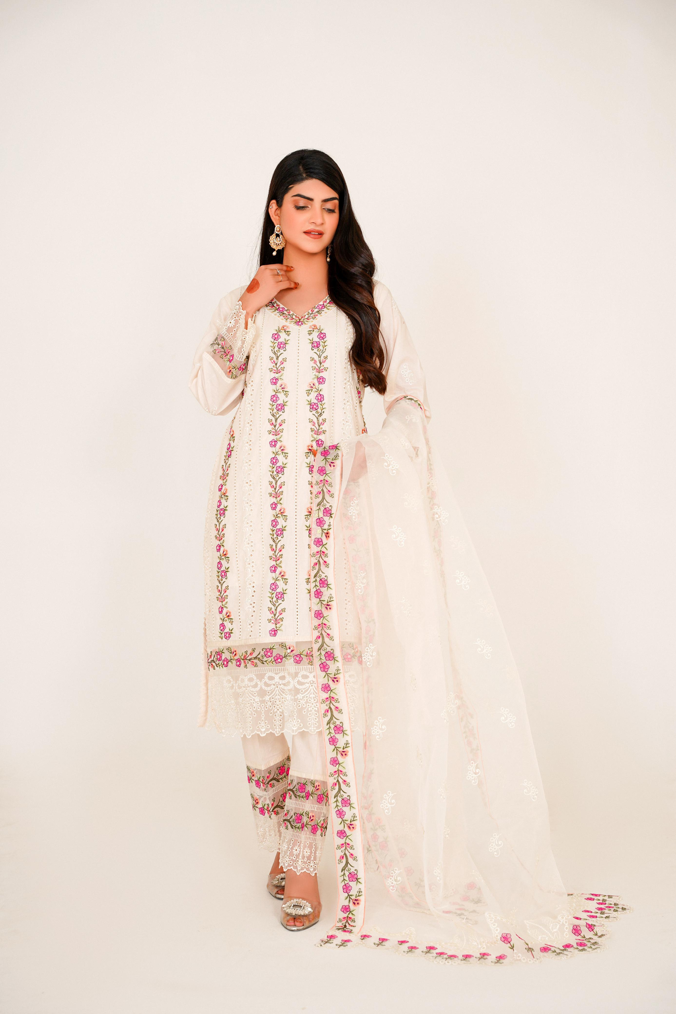 Gul badan - Sherry's wardrobe