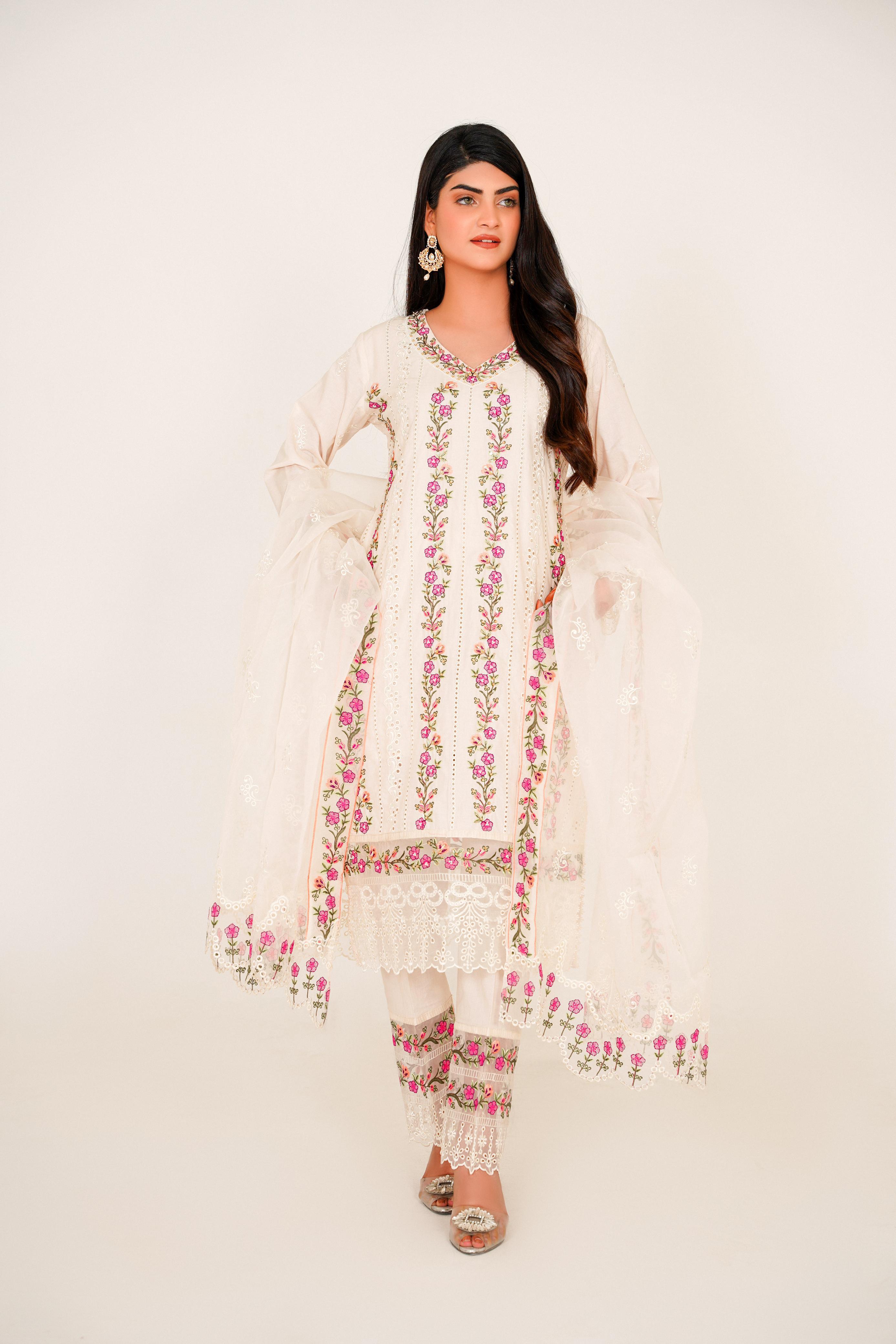 Gul badan - Sherry's wardrobe