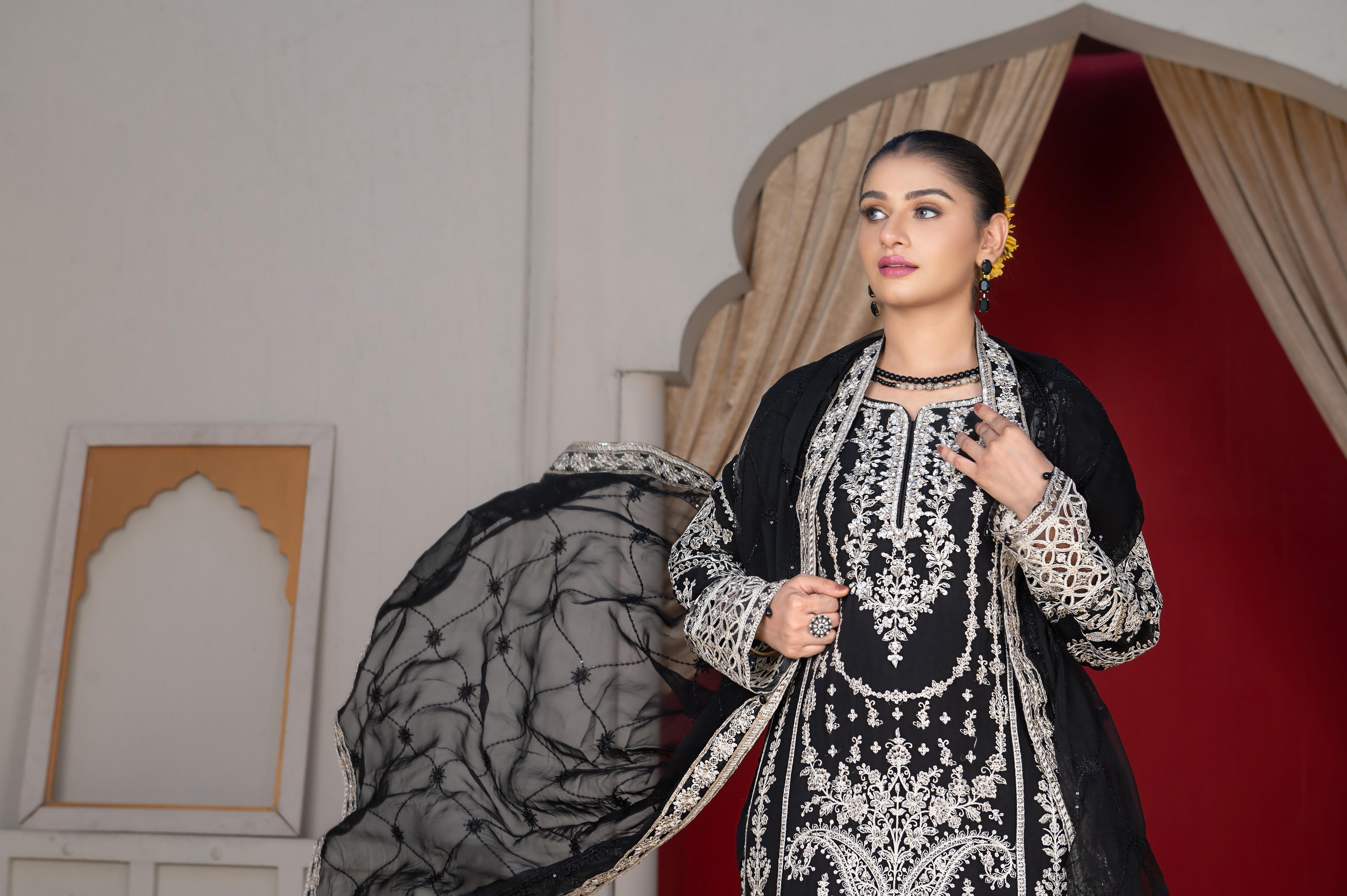 Eternal Grace 3504 Black