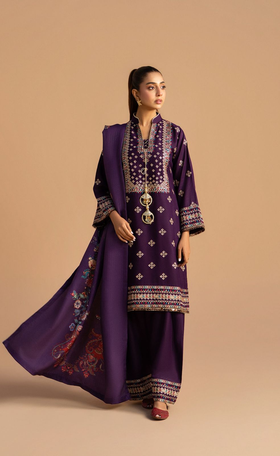 Taana Baana - Raniya. H