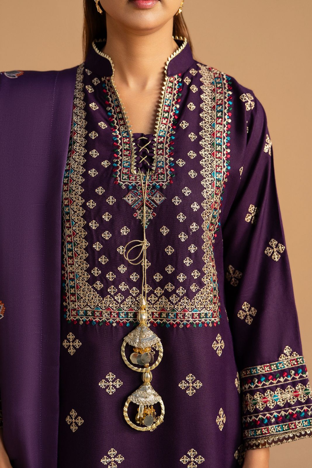 Taana Baana - Raniya. H