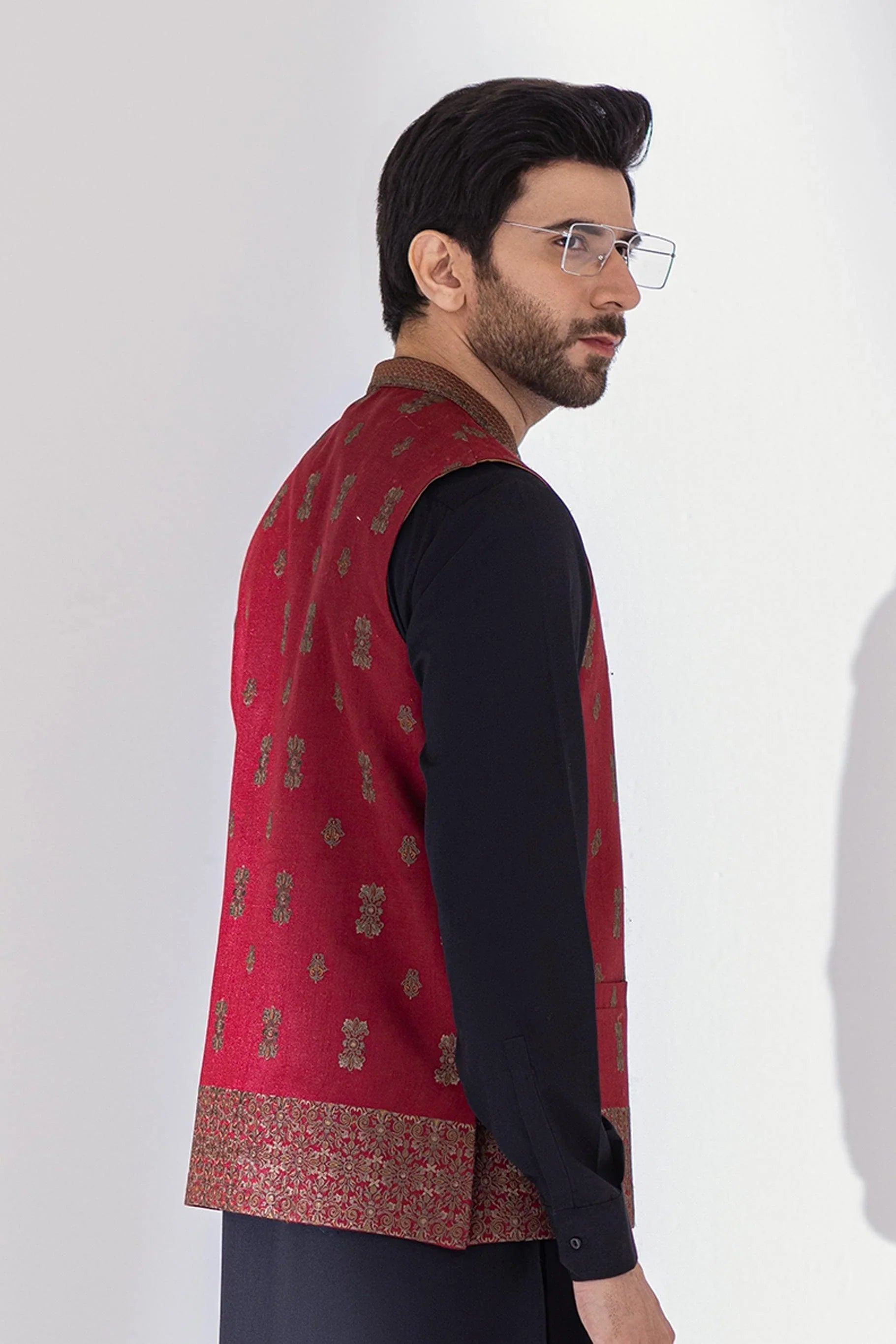 FULL EMBROIDERED WAISTCOAT RED