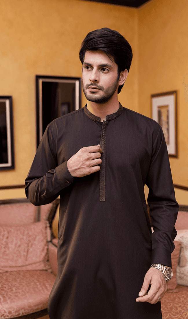 MEN SHALWAR KAMEEZ - DARK BROWN